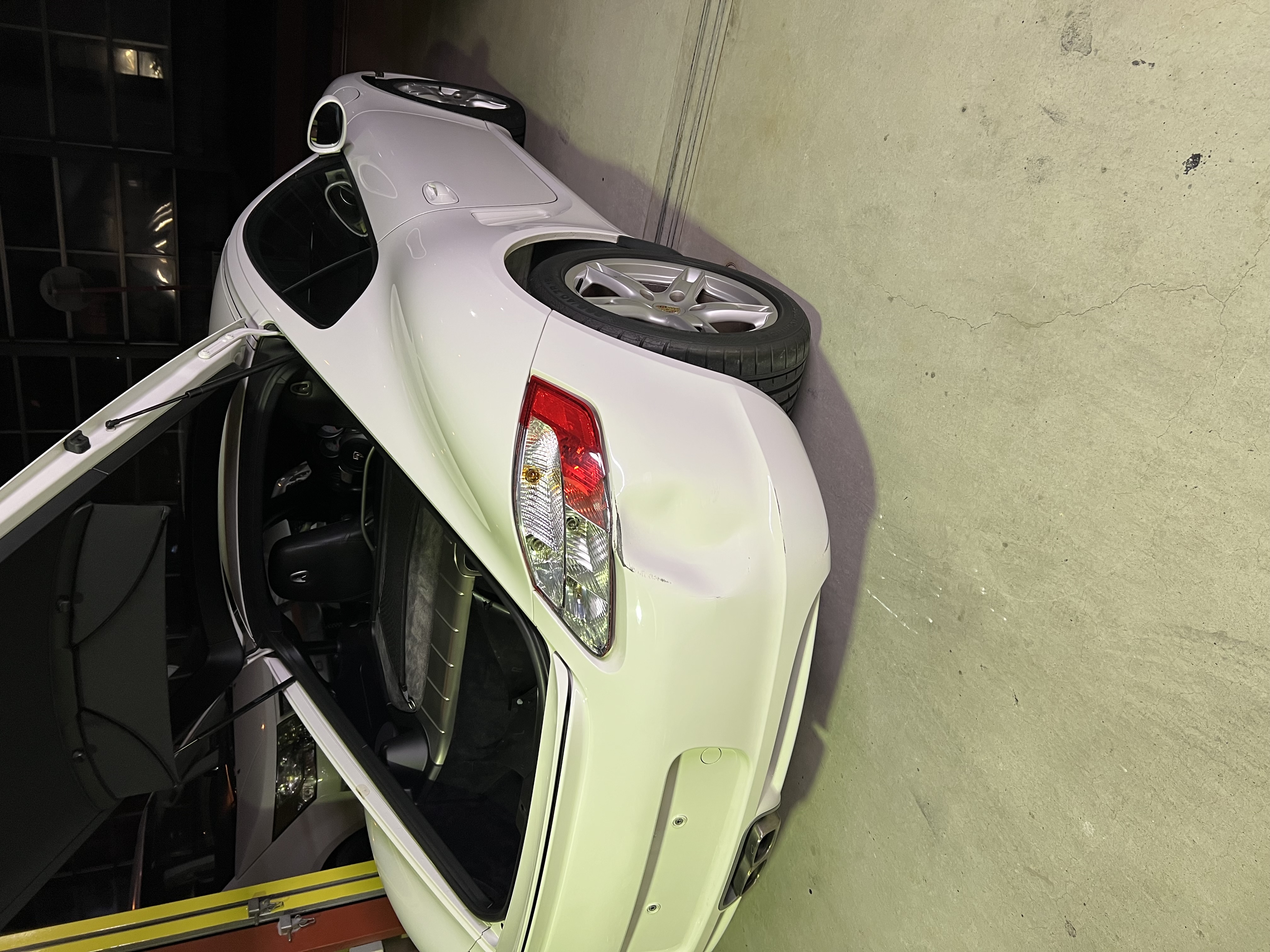 車種：ポルシェ パナメーラ